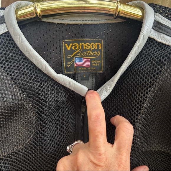 VANSON LEATHER Mesh Motorcycle Jacket Keep you Cool And Protected Men’s size L - Picture 3 of 8